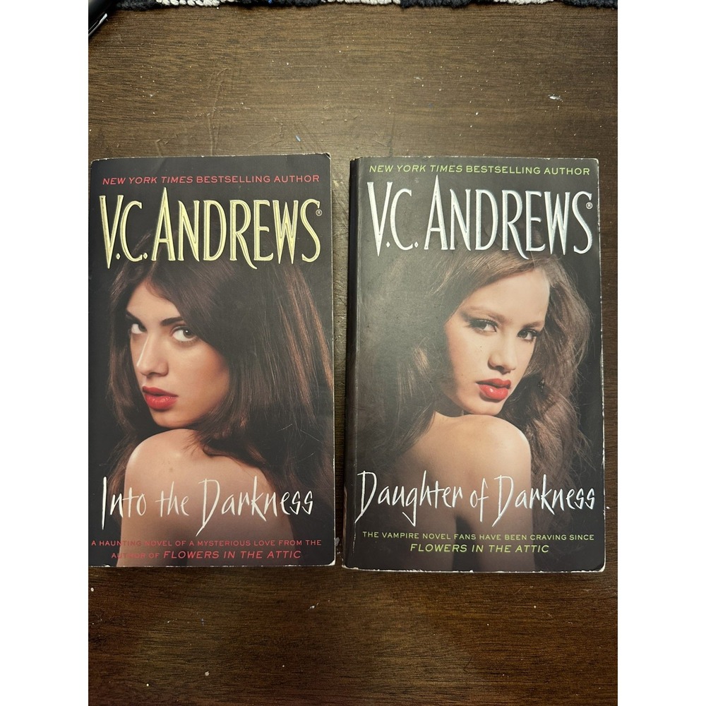 V. C. Andrews Kindred Series Complete Lot of 2 Paperbacks - Daughter of Darkness